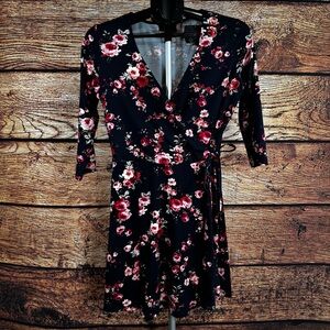 Iz Byer Navy and Red Floral Wrap Dress 3/4 Sleeves